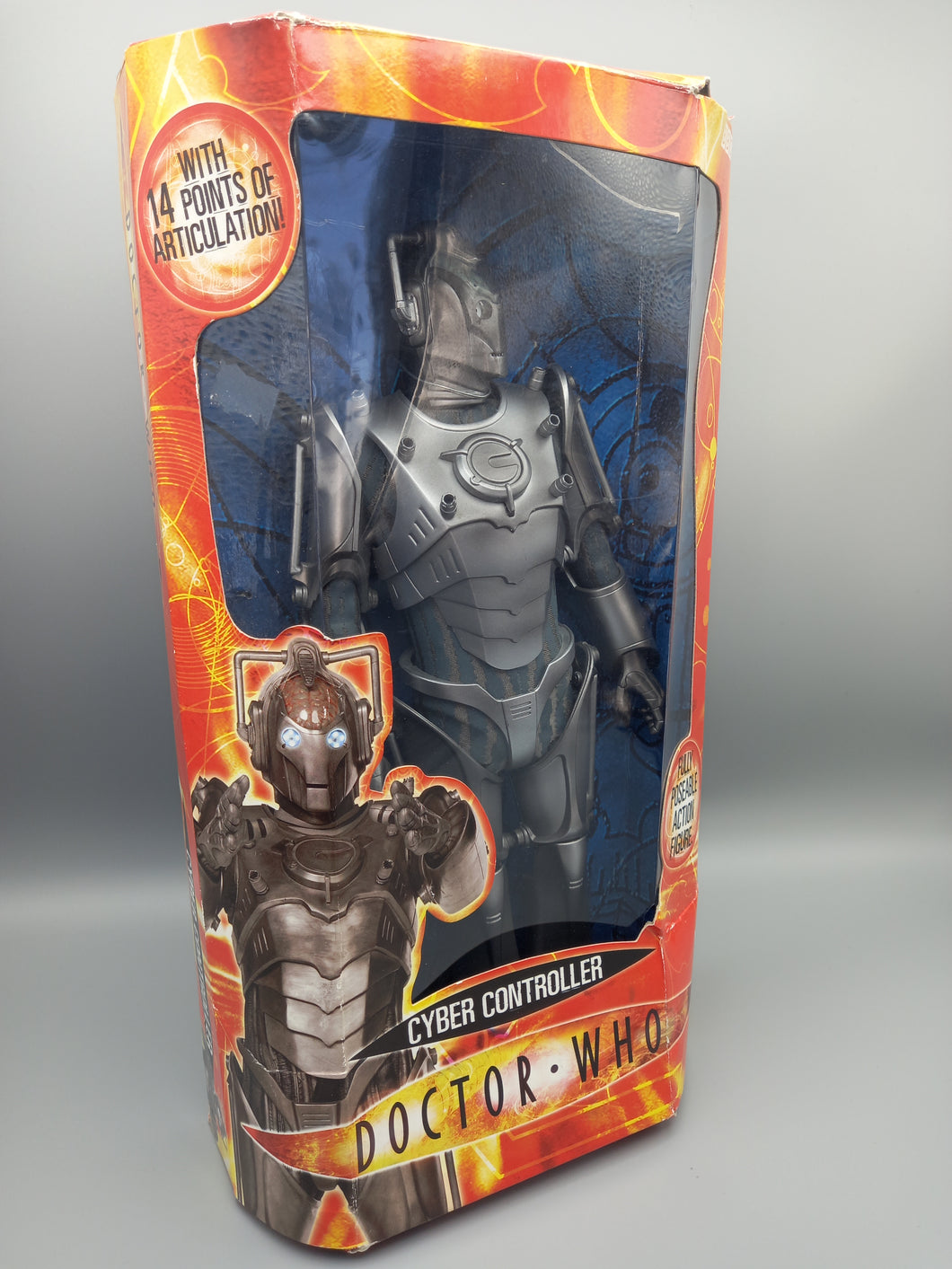 Dr Who Cyberman Controller 2004 30cms