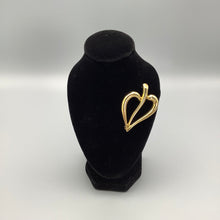 Load image into Gallery viewer, Vintage Avon Gold tone Heart Brooch
