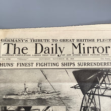 Load image into Gallery viewer, Original 1918 Daily Mirror WW1 Surrender of Friedrich der Grosse
