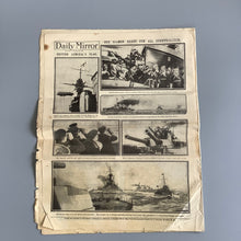 Load image into Gallery viewer, Original 1918 Daily Mirror WW1 Surrender of Friedrich der Grosse
