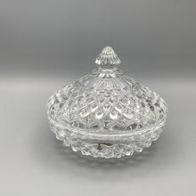 Load image into Gallery viewer, French Eistal D&#39; Argues Lead Crystal Dish with Lid - 22
