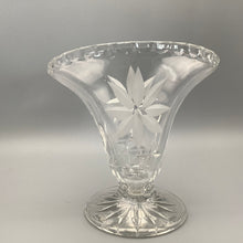 Load image into Gallery viewer, Pressed Glass Etched  Fan Shaped Posy Vase - 18
