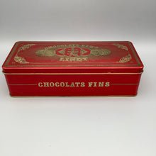 Load image into Gallery viewer, Swiss Lindt Chocolate Hinged Lid Tin Vintage
