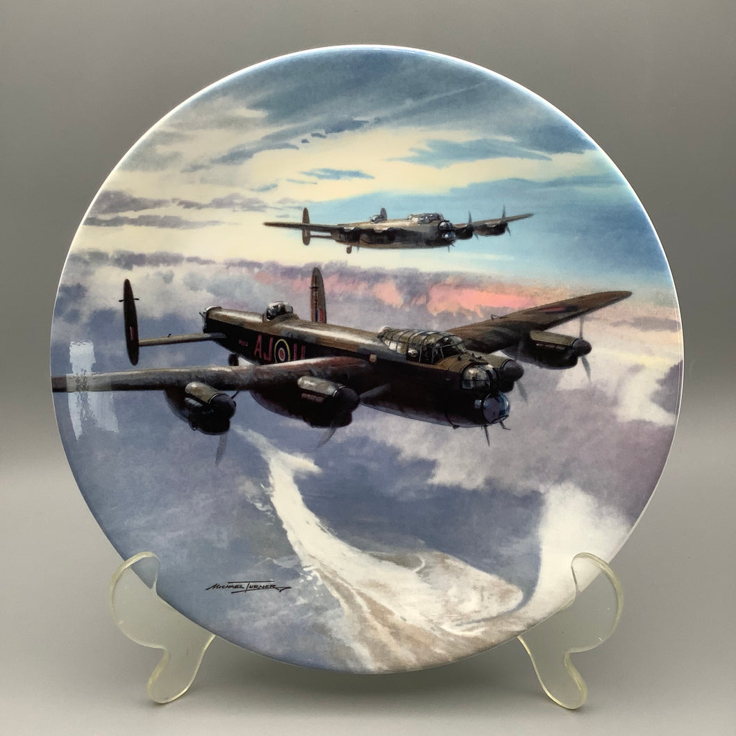 Coalport WW2 Battle of Britain Lancaster Bomber Collectors Plate